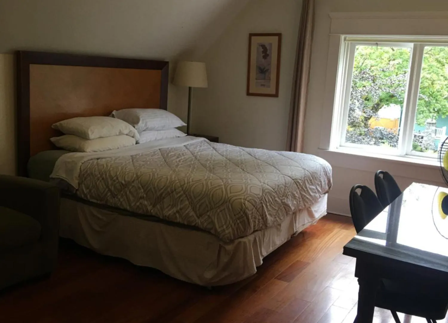 Linda Guesthouse Vancouver