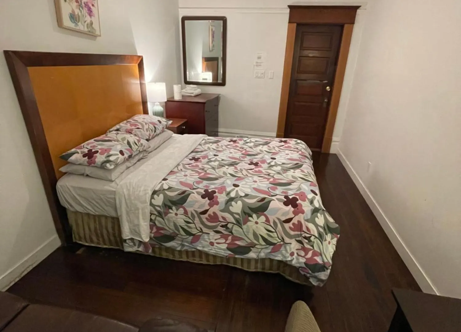 Linda Guesthouse Vancouver